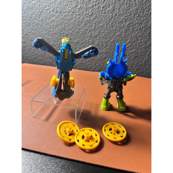 Stretch Armstrong & the Flex Fighters Flex Power Wingspan & Flex-Treme Figures - Picture 5 of 6
